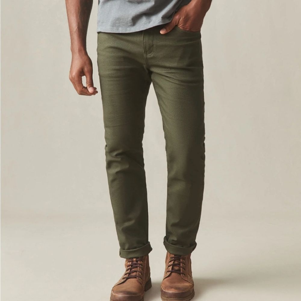 NEW American Giant Men's Roughneck Pant Straight Deep Olive Green 32 X 34